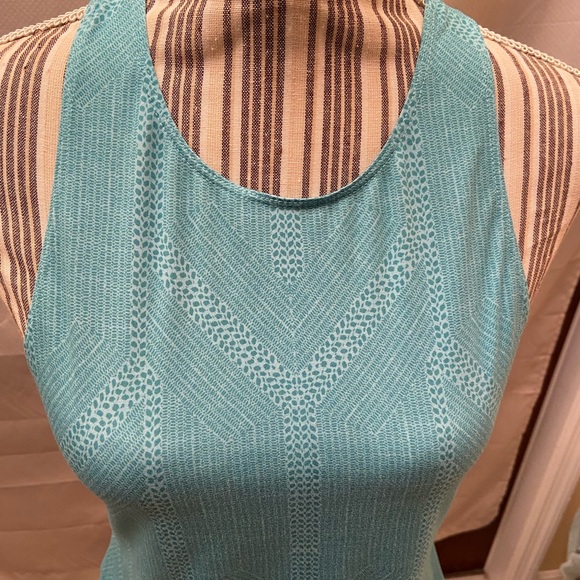 PrAna Turquoise /Teal Racerback Tank Top size med - Picture 8 of 9